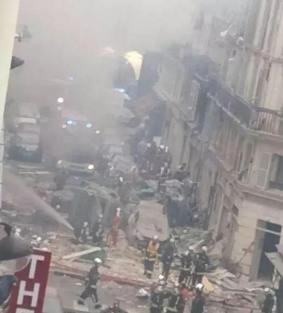 巴黎建筑起火爆炸:燃气泄漏导致巴黎市中心发生重大爆炸事件，多人伤...
