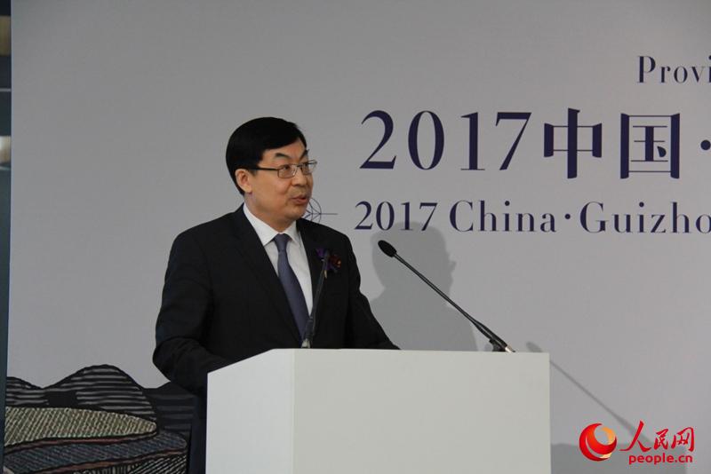 中国驻法国的参赞:参赞是什么,级别如何。要做参赞有什么途径?