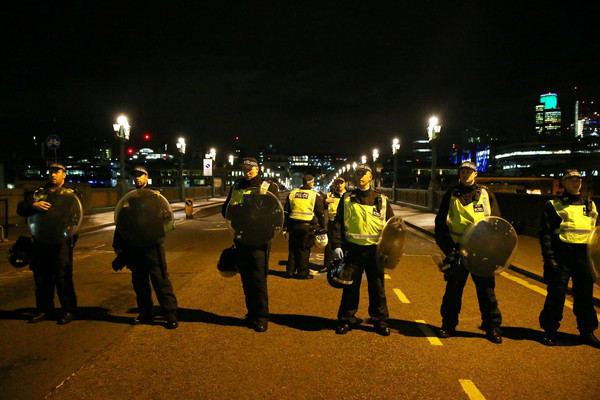 伦敦恐袭:英文儿歌伦敦桥要倒了，是怎么倒的？是恐袭吗